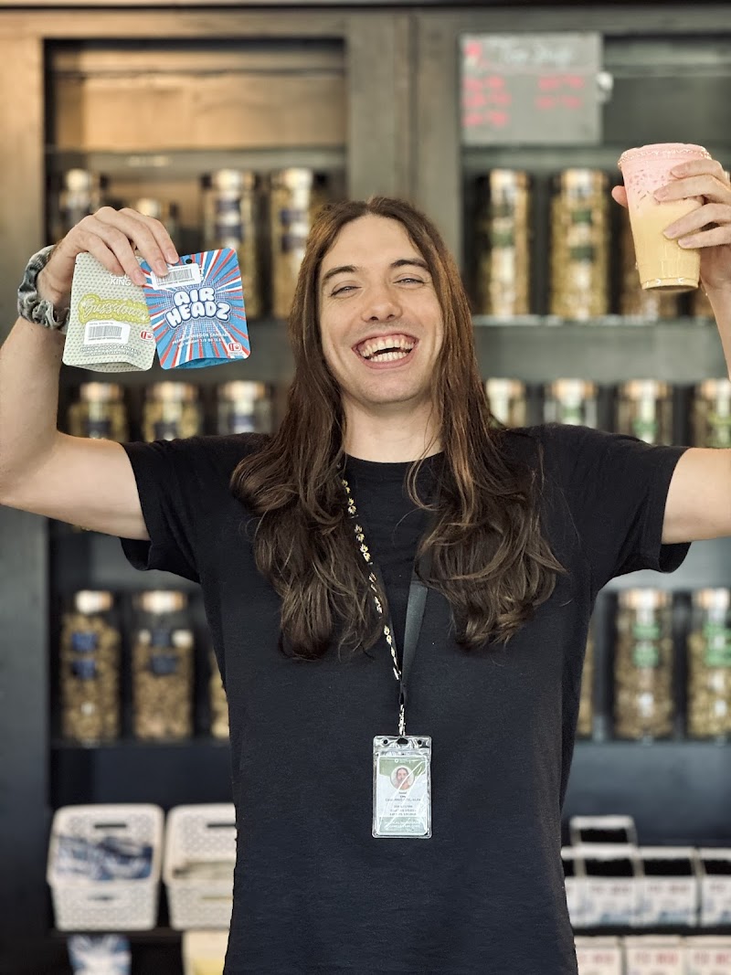 Dazeys Cannabis Co photo 2