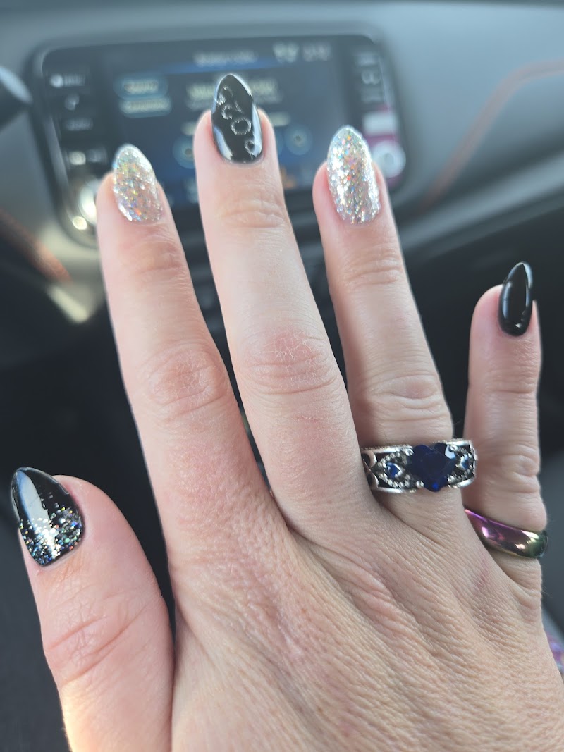 Elegant Nails