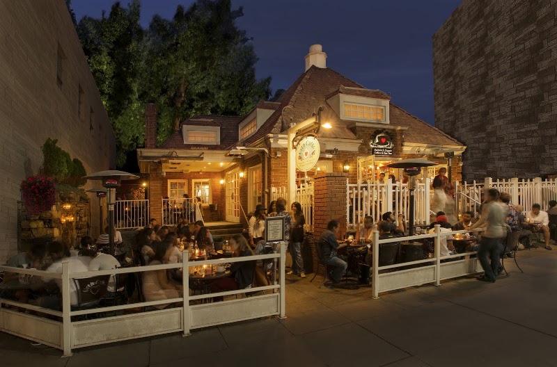 Urth Caffe Beverly Hills photo 4