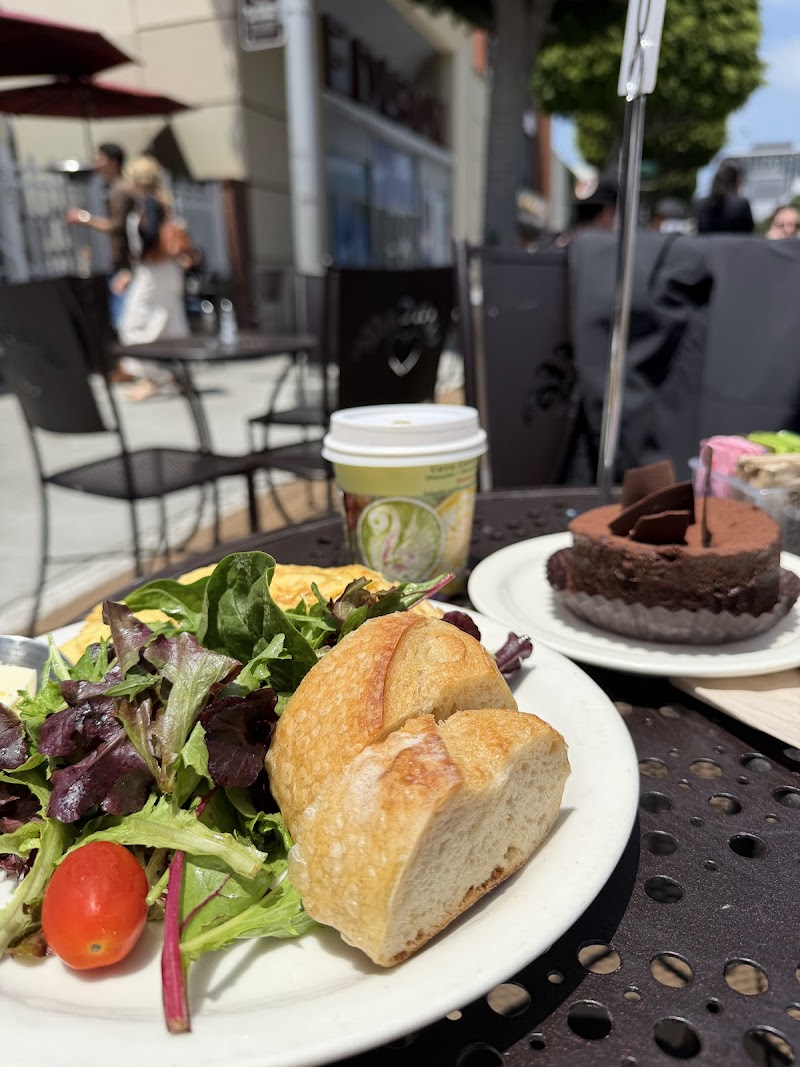 Urth Caffe Beverly Hills photo 4