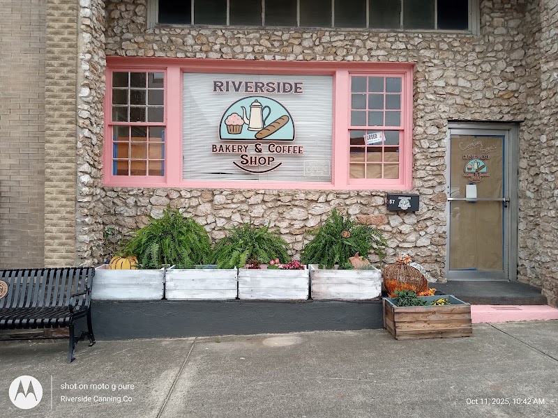 Riverside Bakery and Coffee Shop photo 1