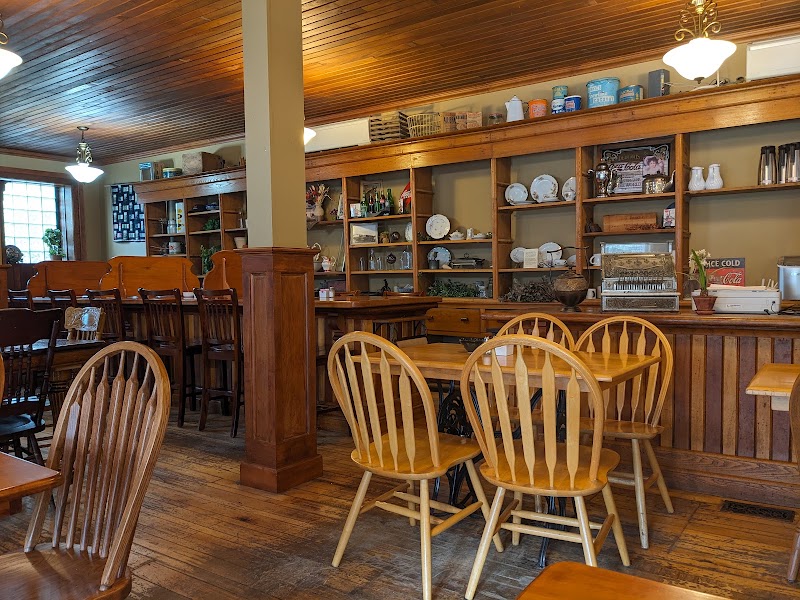 Bonnie Lou's Cafe photo 1