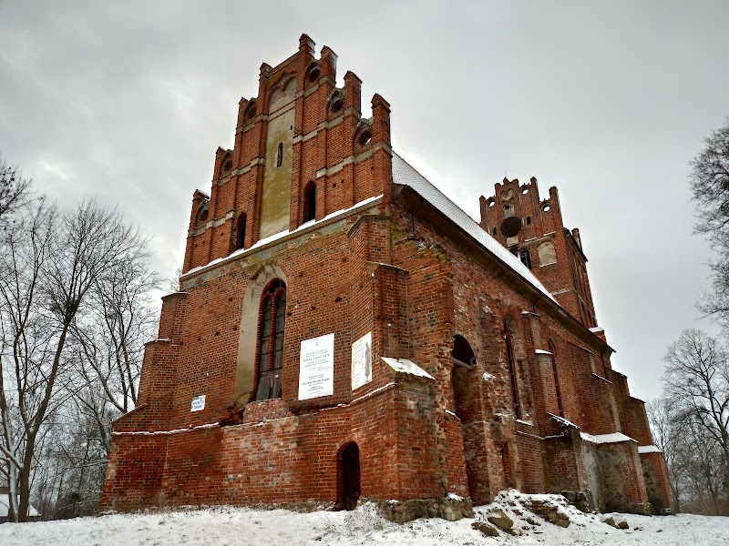 Кирха Святой Катарины в Тарау