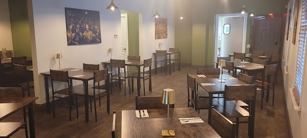 BORN FRESH FOOD CO - FUDD'S HOTDOGS exterior