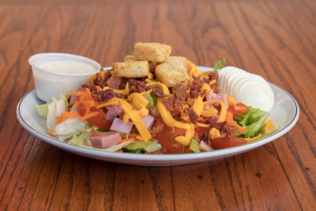 Famulari's Pizzeria: West Ashley photo 2