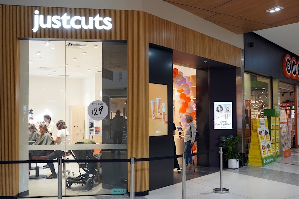 Just Cuts Bathurst photo 3