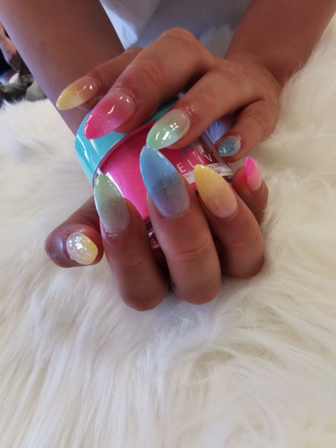 V Nail Spa