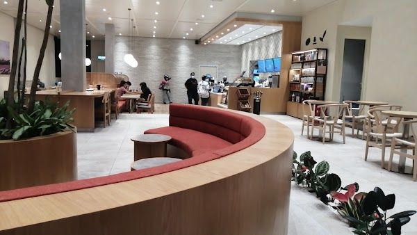 The Coffee Bean & Tea Leaf (Bagan Ajam) - Photo 1