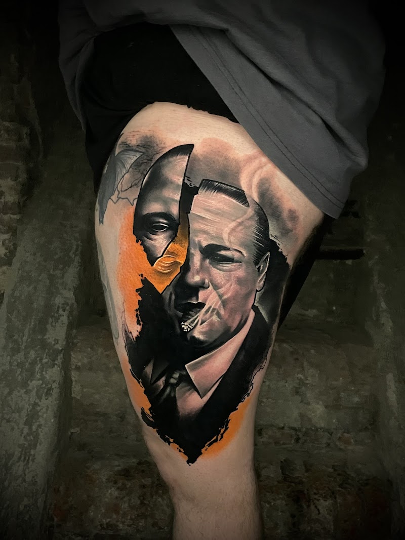 Realistisch portret van Tony Soprano met een sigaar en een oranje accent.