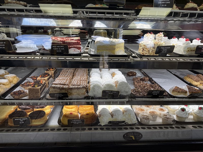 La Segunda Bakery and Cafe photo 4