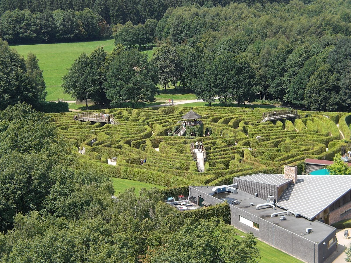 Labyrinth Three Countries Point