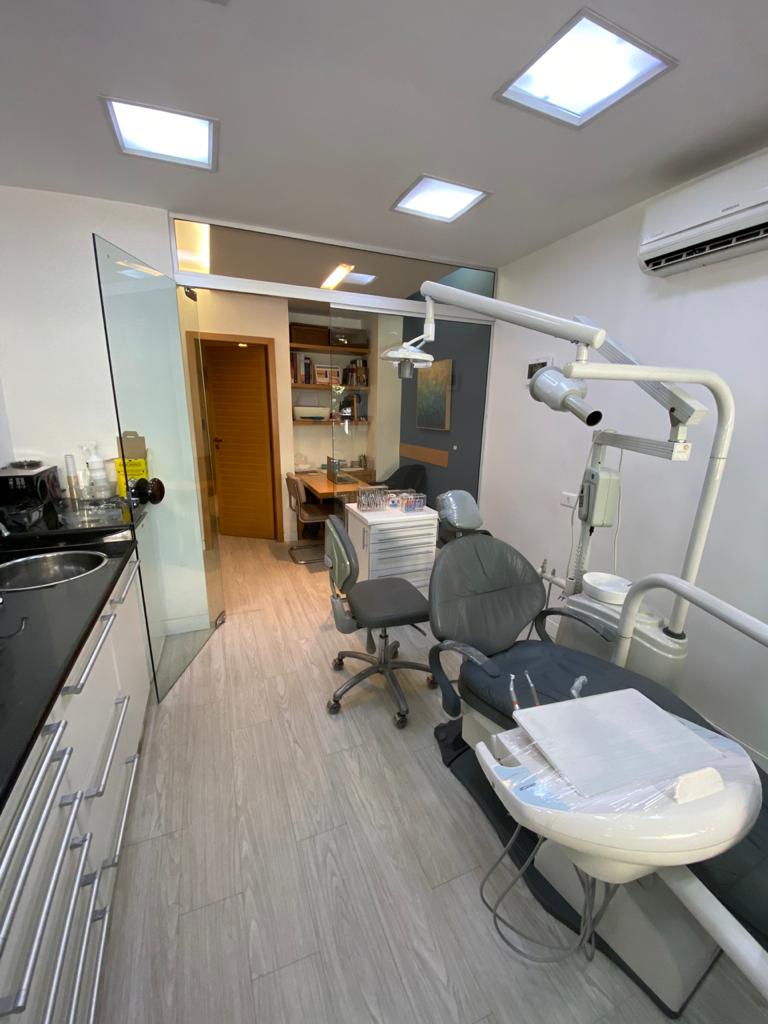 Dentistas Leblon - Dra. Irla Mello e Dra. Eliza Costa