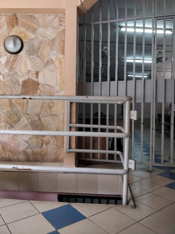 Polyclinic Bonanjo - Photo 2