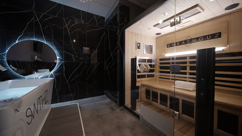 SweatHouz Long Beach Contrast Therapy Studio