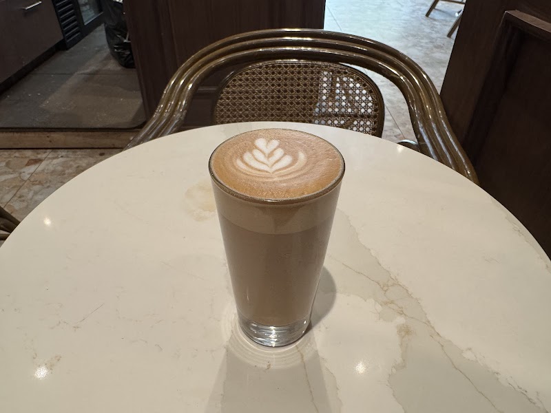 Café Olimpico - Westmount photo 3