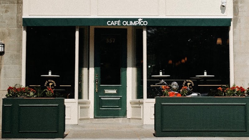 Café Olimpico - Westmount photo 1