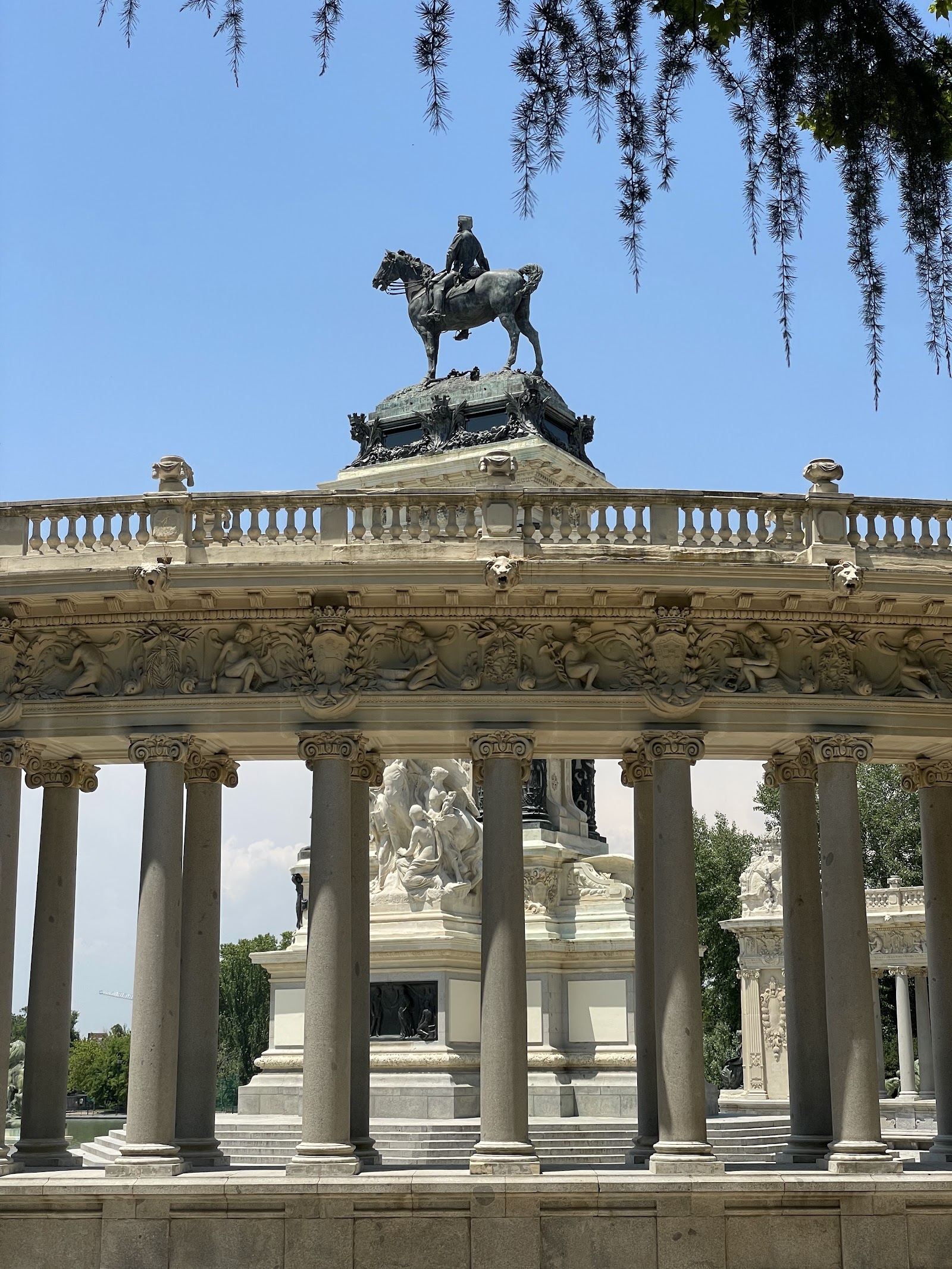 Monument to Alfonso XII
