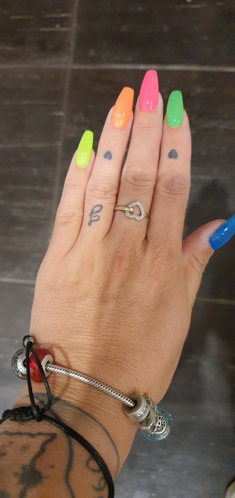 AURELIE PIERRE (ONGLES&FOLIES) — photo 2