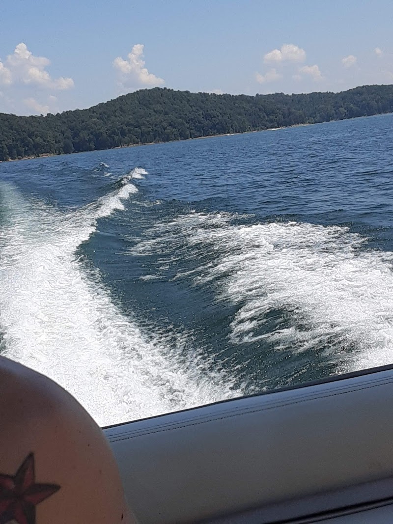 No Wake Zone Cafe photo 4