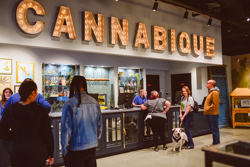 Video tour of Cannabique retail environment