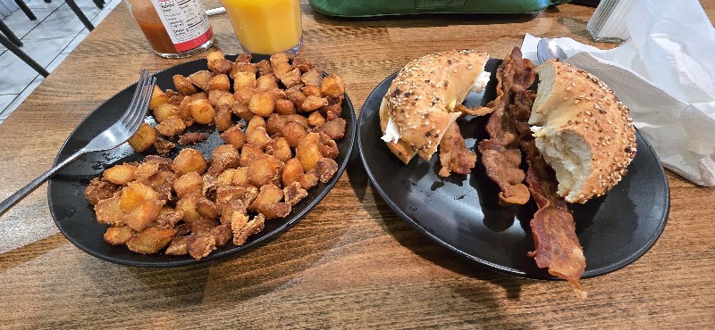 Rise & Grind Cafe photo 2