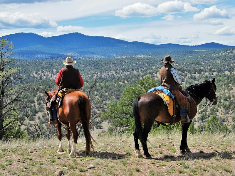Geronimo Trail Guest Ranch - Photo 4