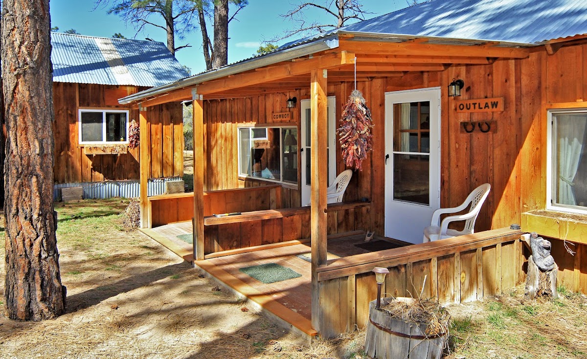 Geronimo Trail Guest Ranch