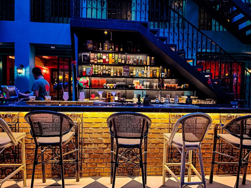 Havana Cocktail Lounge