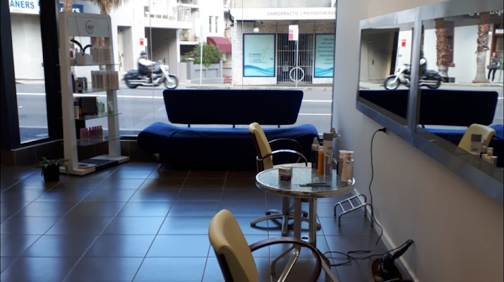 Versace Hair Salon photo 2