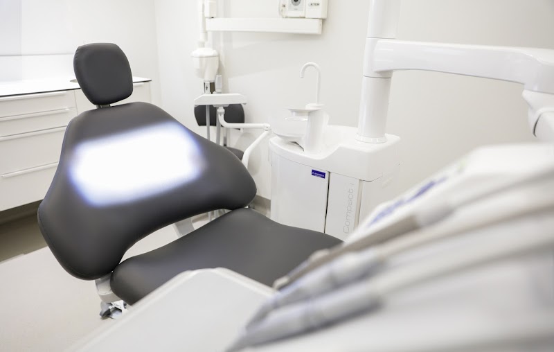 Clínica Dental Arias López photo 5