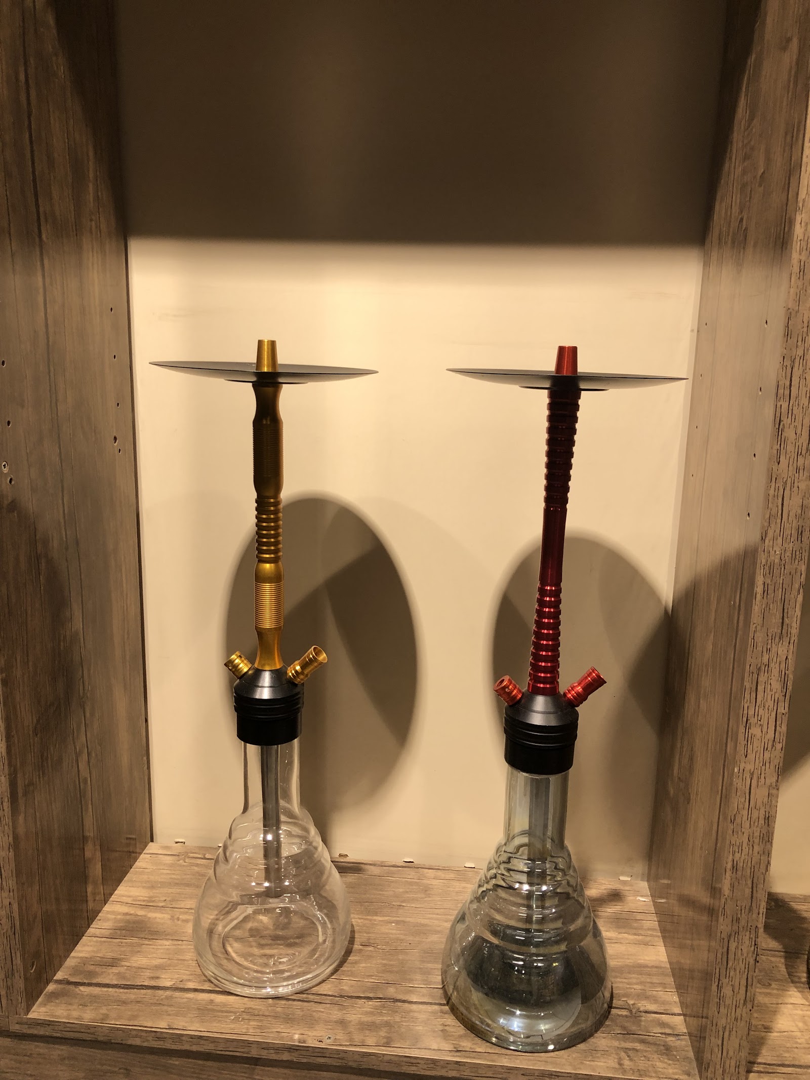Opium Tobacco Shisha mekanı