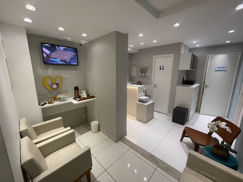 Dra Thalita Silva - Clínica Dentista no Recreio - foto 4