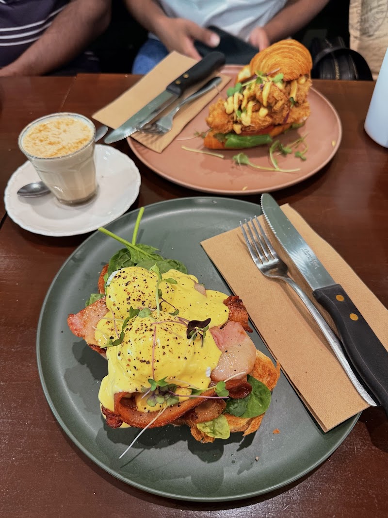 Sage & Butler photo 8