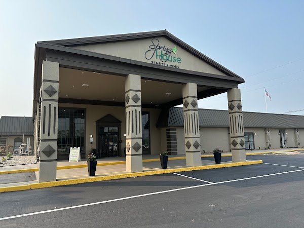 THE SPRING HOUSE AT LOUISVILLE exterior