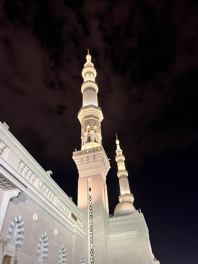 The Prophet's Mosque photo 5