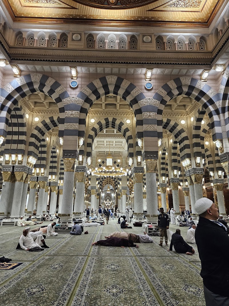 The Prophet's Mosque photo 2