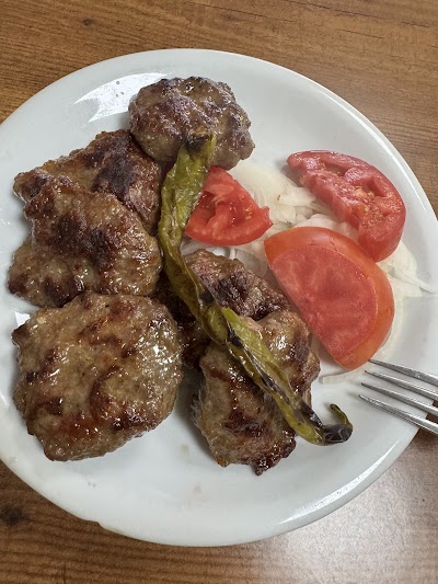 Güleç Izgara Salonu - Restoran