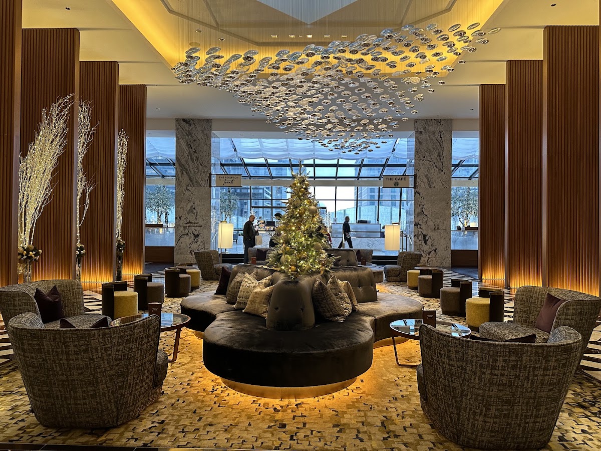 The Ritz-Carlton Chicago, dog-friendly hotel, photo 5