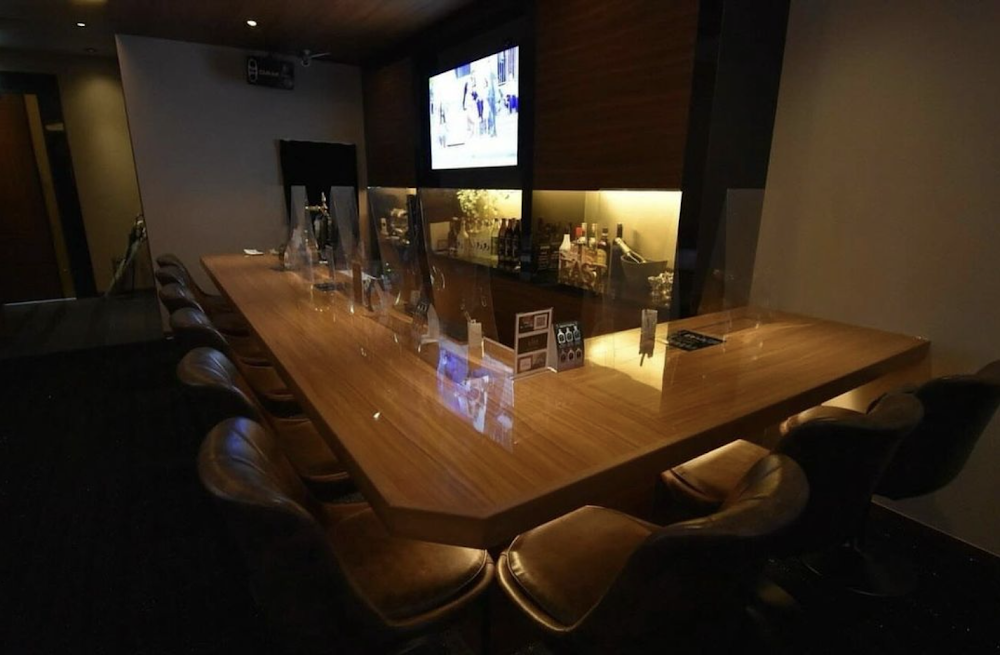 GIRLSBAR EAST ガールズバー イースト fotoğraf 1