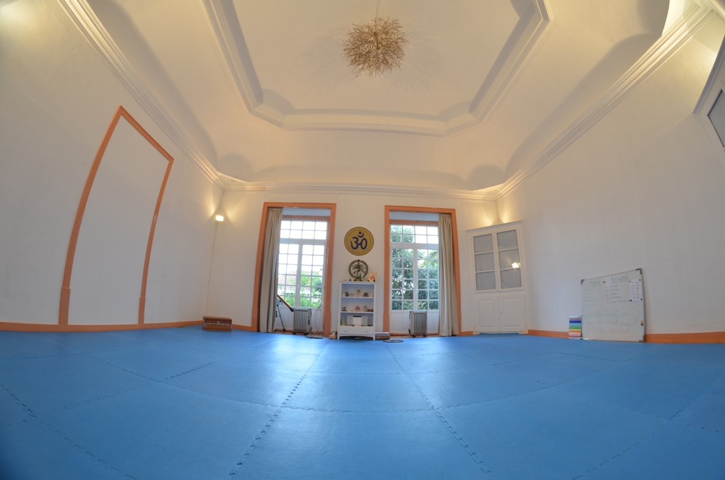 Áshrama Évora Dhyána - Centro do Yoga