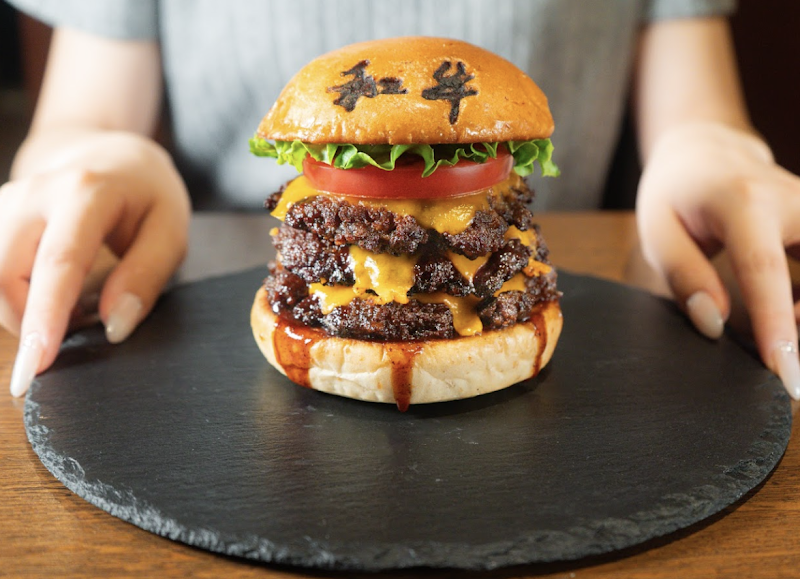 Wagyu (Halal) Steak HamBurger & Ramen (Japanese food) Harajuku Shibuya Restaurant 5W-Tokyo 1962 photo 2