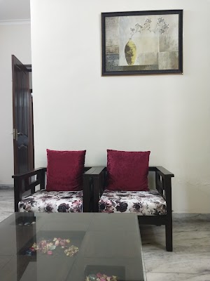 Dr Parneet Kaur - Image 3