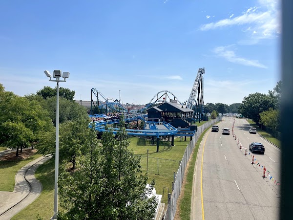 KY KINGDOM TWISTED PRETZEL exterior