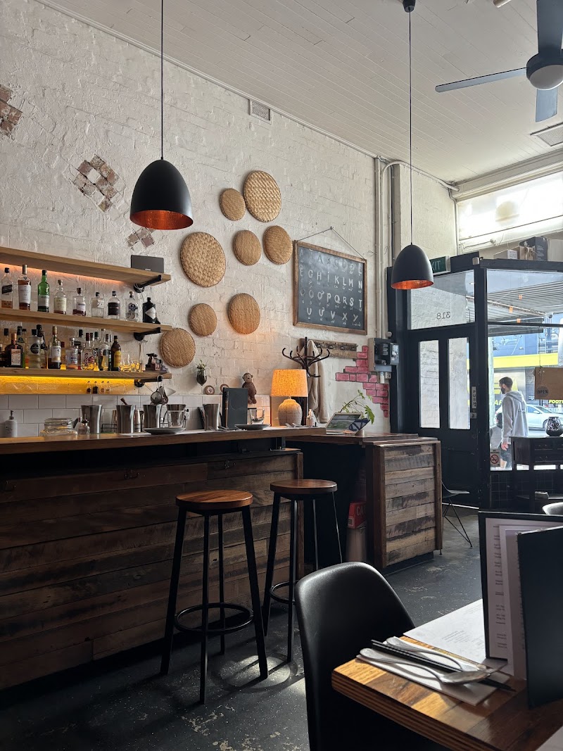 Paper Plate Restaurant photo 4