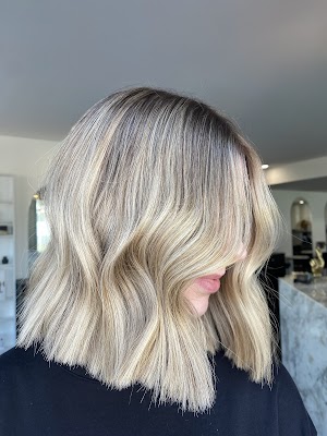 Stephanie Marie Hair photo 2