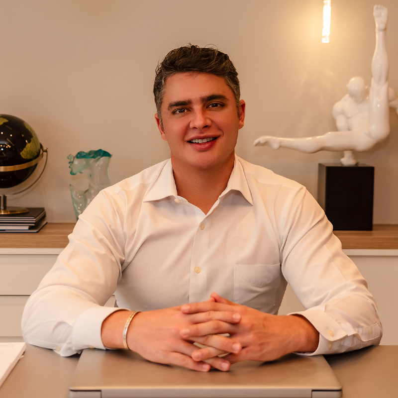 Clínica Tiago Silveira - Dermatologia, Estética & Tricologia - Tijuca / RJ