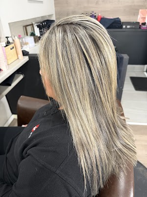 Sinas Beaute' photo 2