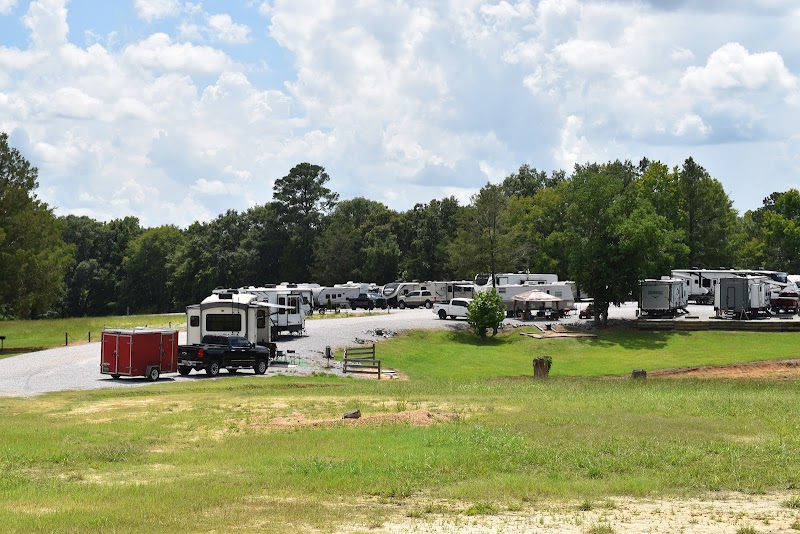 Kick Back Ranch & Event Center, LLC - Photo 4