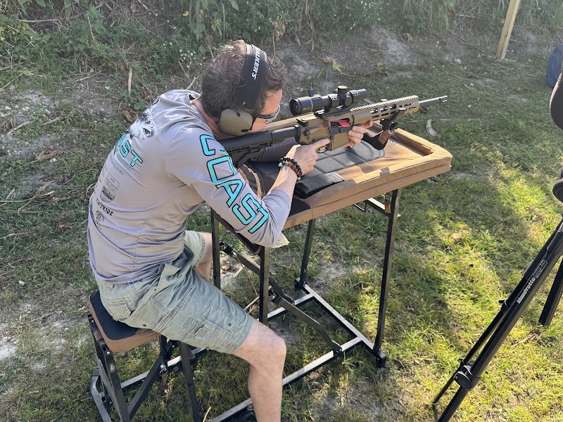 Guns R US photo