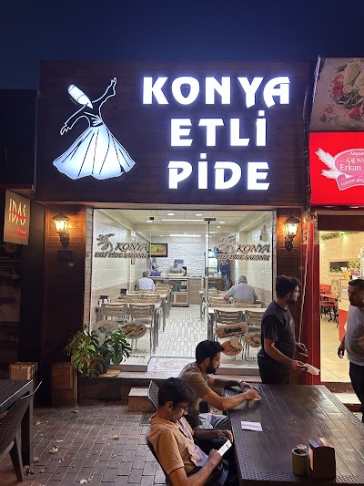 Konya Etli Ekmek ve Pide Salonu - Restoran